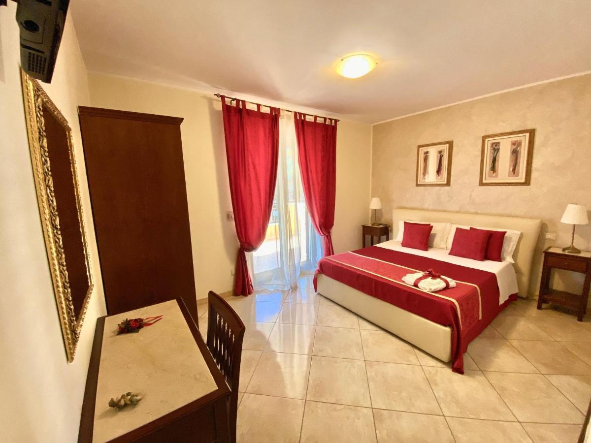 B&B Mareagro Santa Teresa Di Riva Extérieur photo