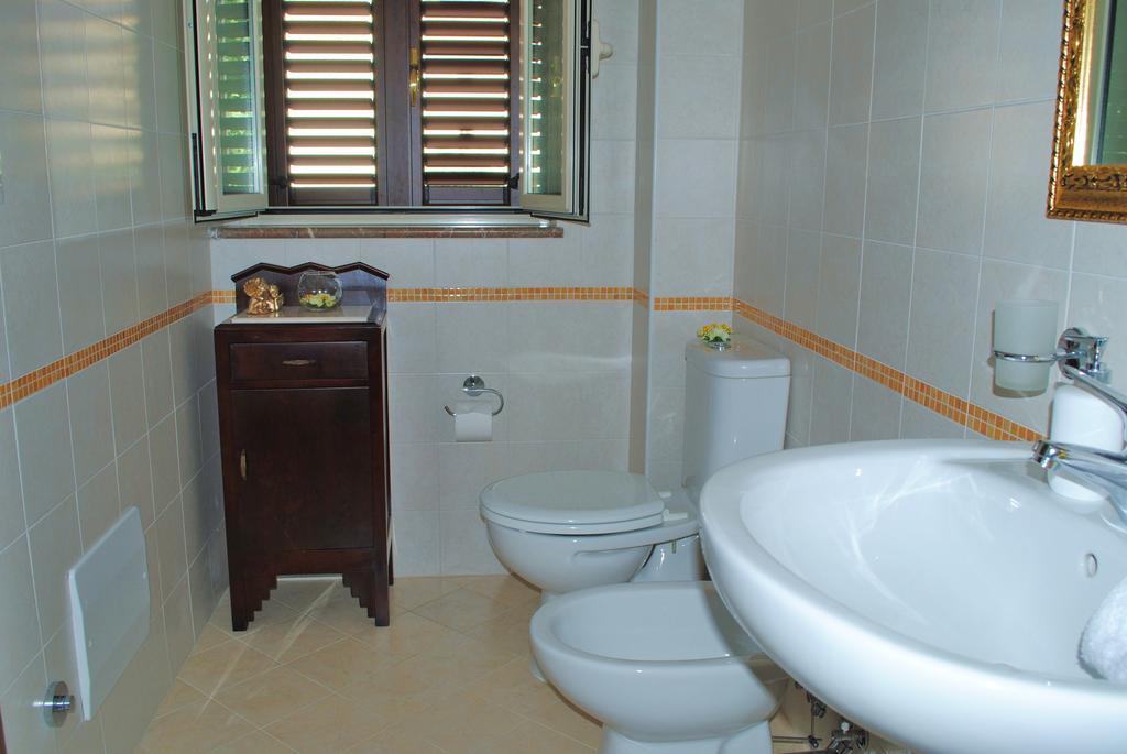 B&B Mareagro Santa Teresa Di Riva Extérieur photo