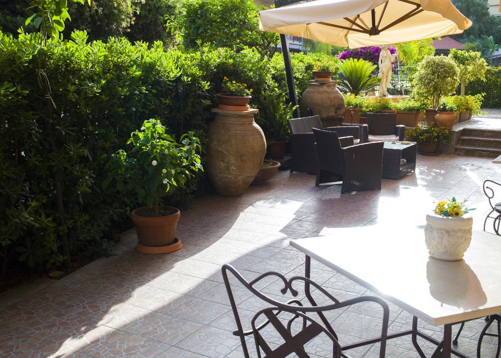 B&B Mareagro Santa Teresa Di Riva Extérieur photo